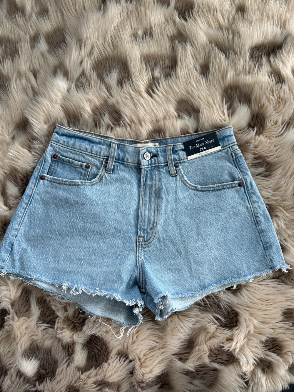 Abercrombie- The Mom Short Light Blue Denim Shorts- Curve love
